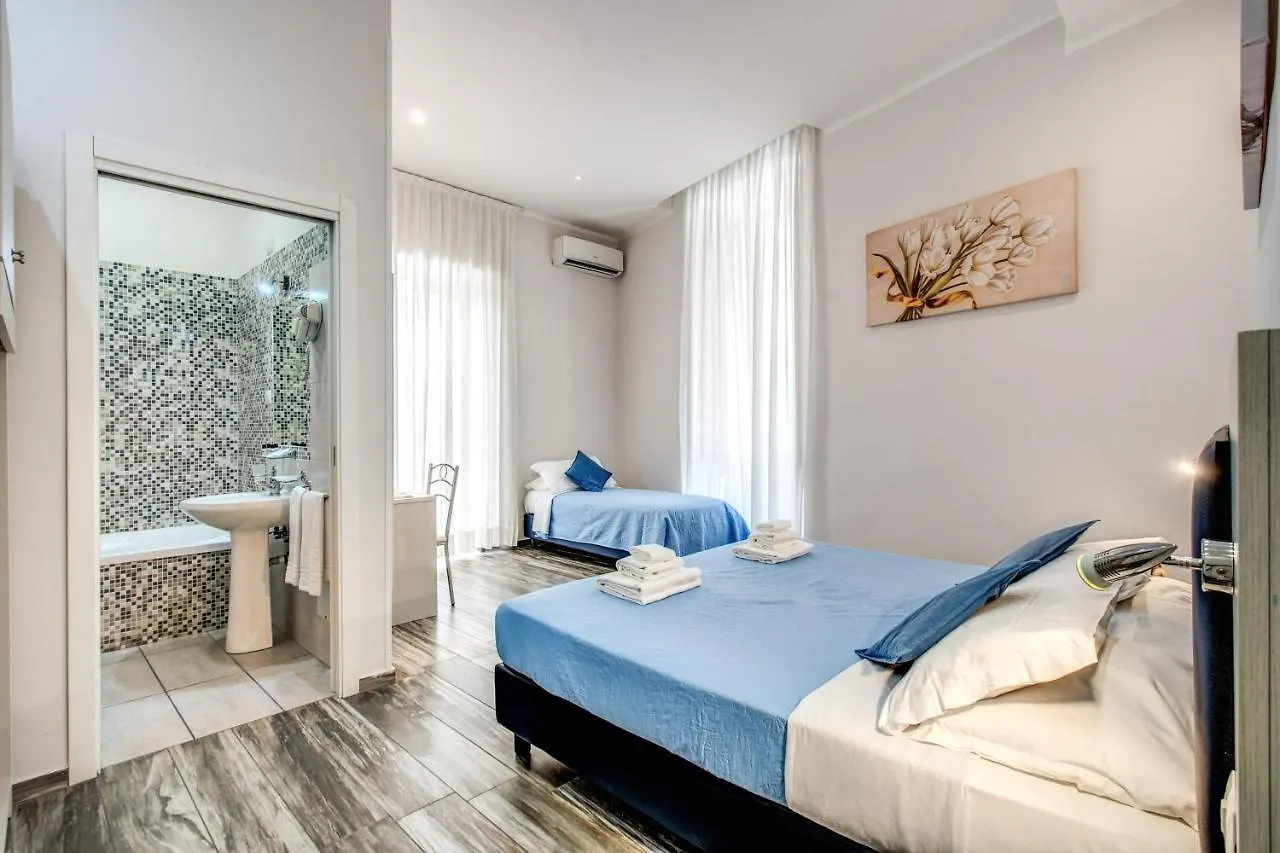 Napoli'S Gold Hotel